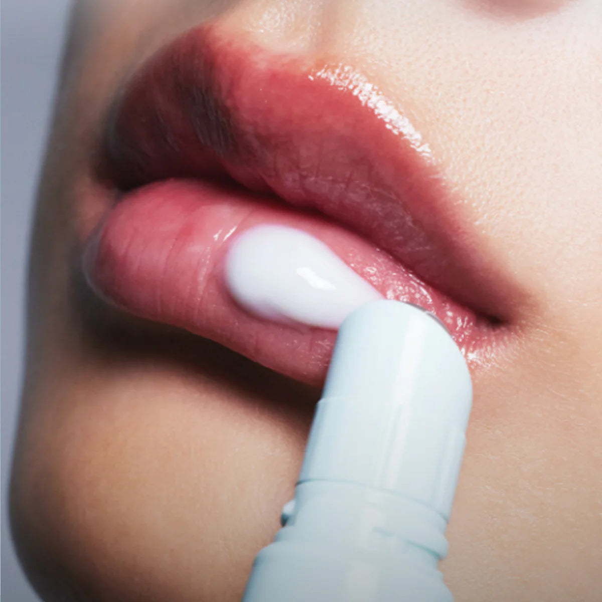 Lip mask